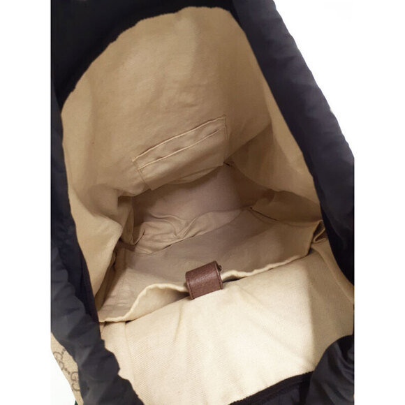 Gucci Courier GG Supreme Backpack - Picture 3 of 9